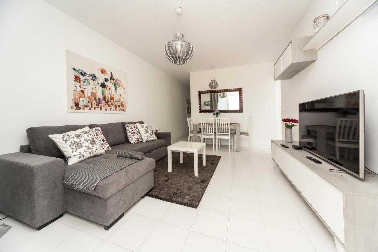 Luxury Suite Sea Front II Playa Honda  Kültér fotó